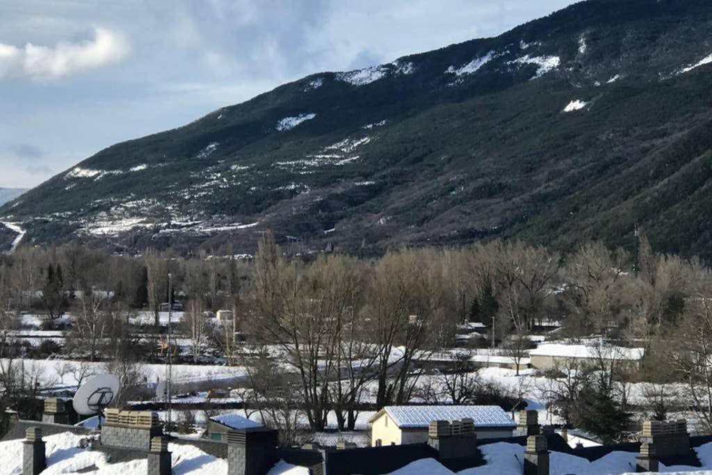 Apartmán El Capricho De Bego Biescas  Exteriér fotografie